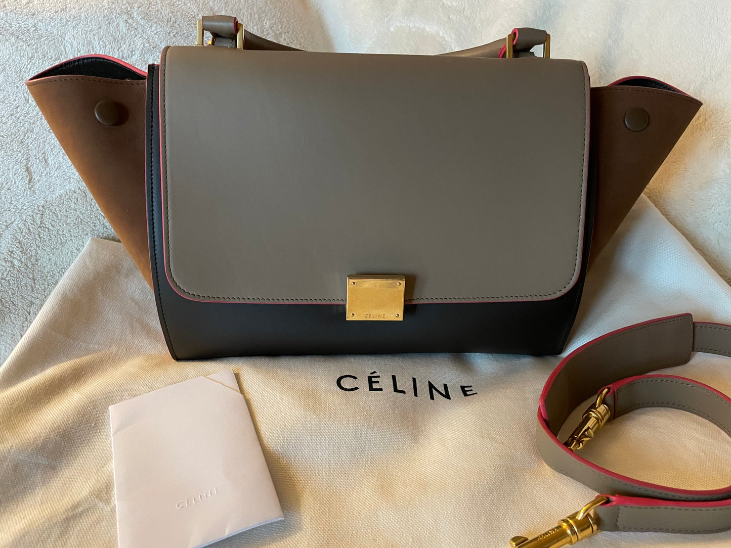 Celine Trapeze